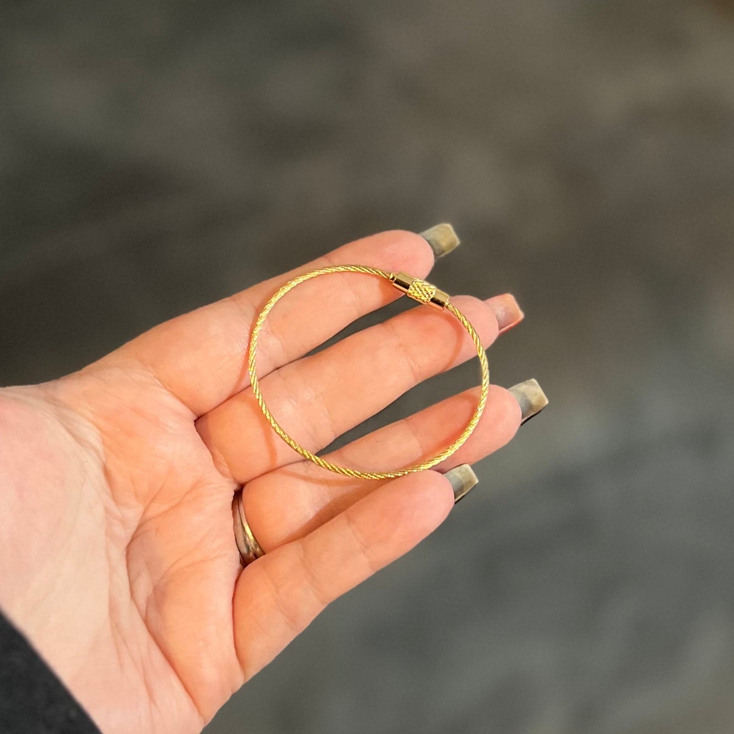 Wire Cable Keychain Thingie®